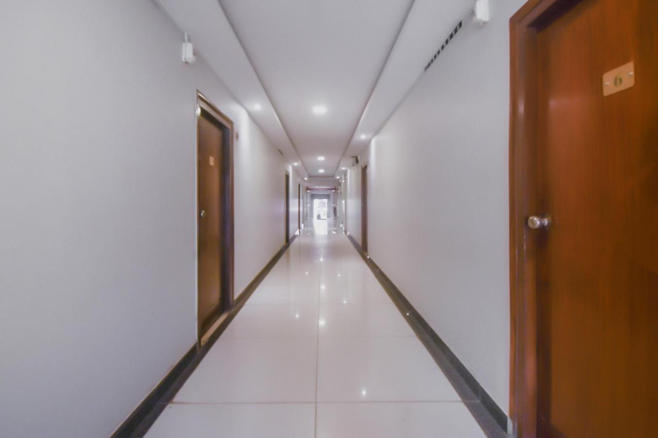 Kaveri Hotel Bed & Breakfast 迈索尔 外观 照片